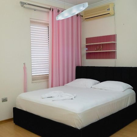 Albjona Guesthouse 地拉那 外观 照片