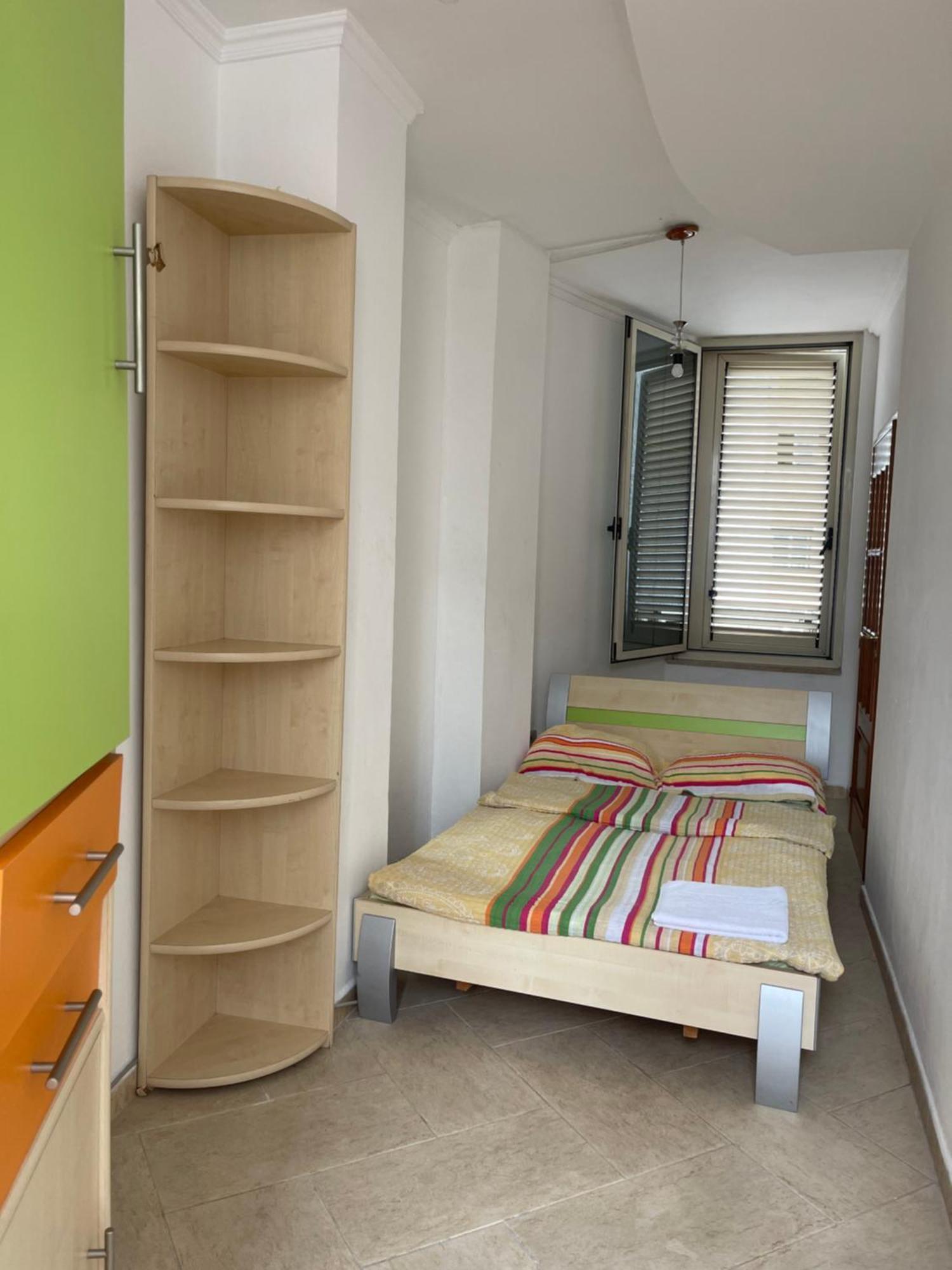 Albjona Guesthouse 地拉那 客房 照片