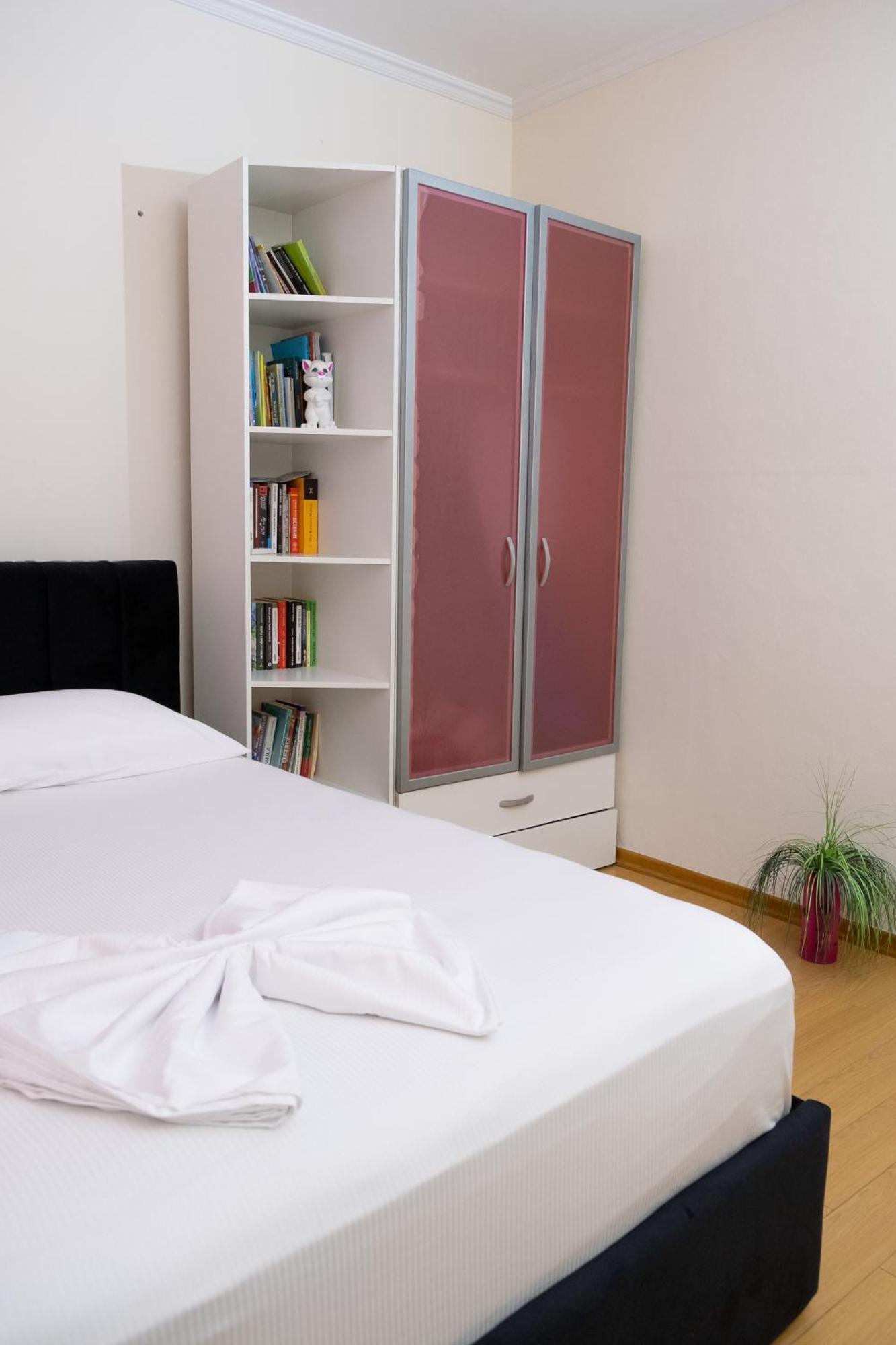 Albjona Guesthouse 地拉那 外观 照片