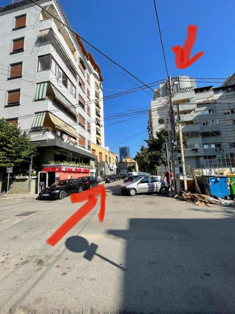 Albjona Guesthouse 地拉那 外观 照片